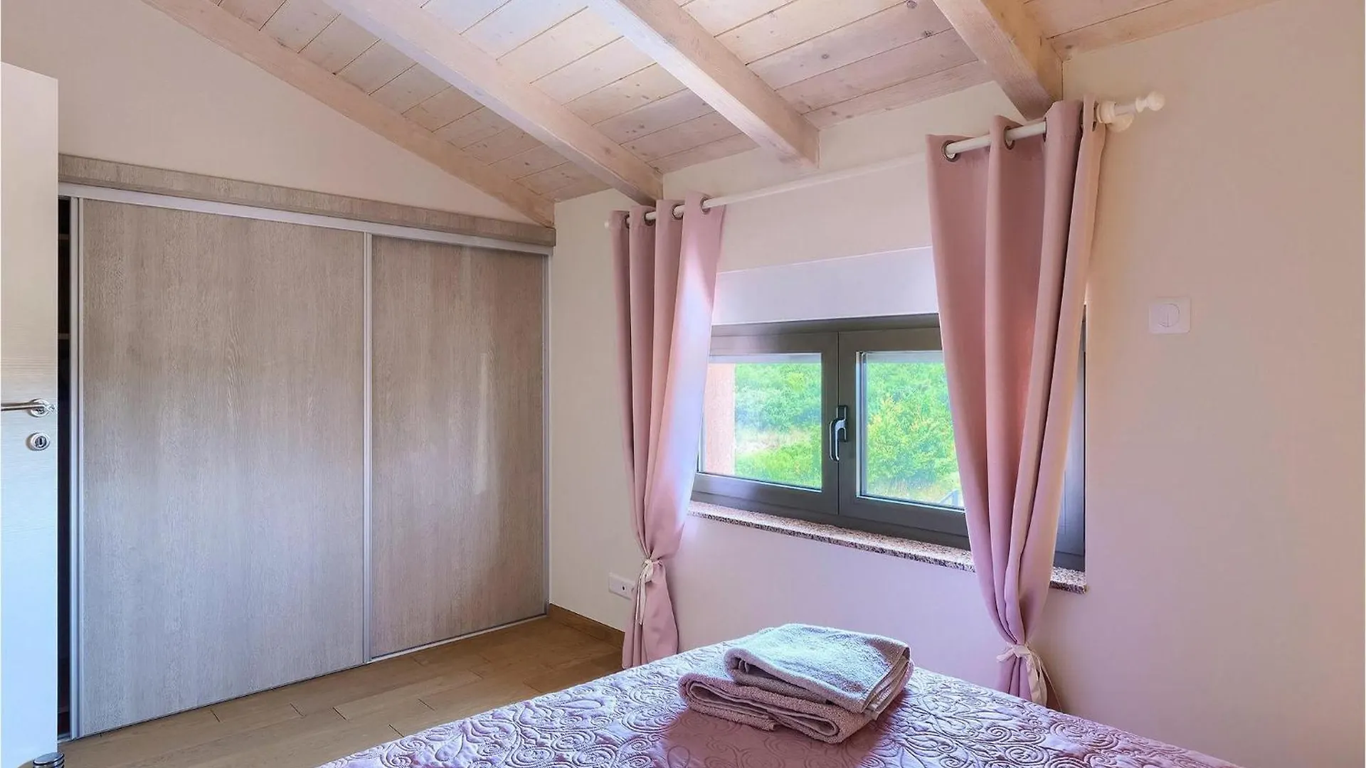 בית נופש Juršići Villa Bienvenue